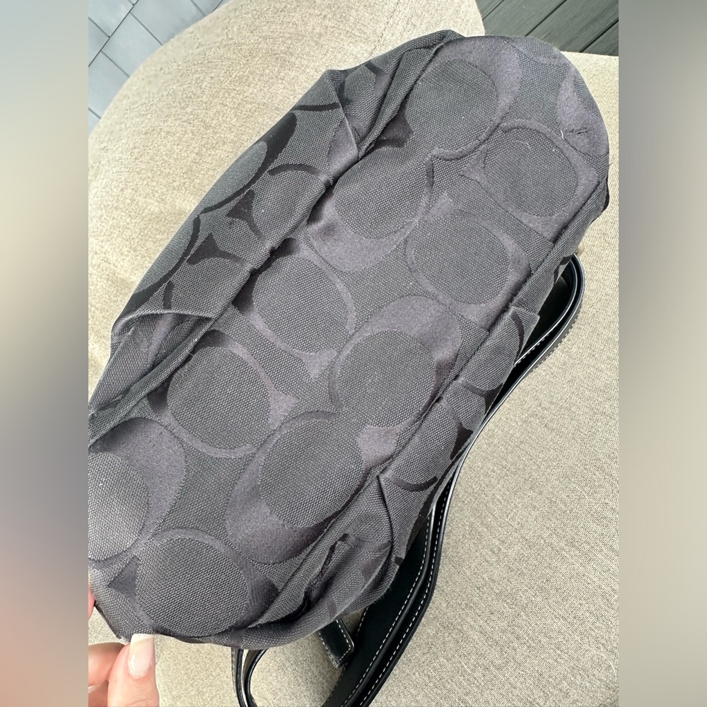 Black coach signature bag - Picture 3 of 6